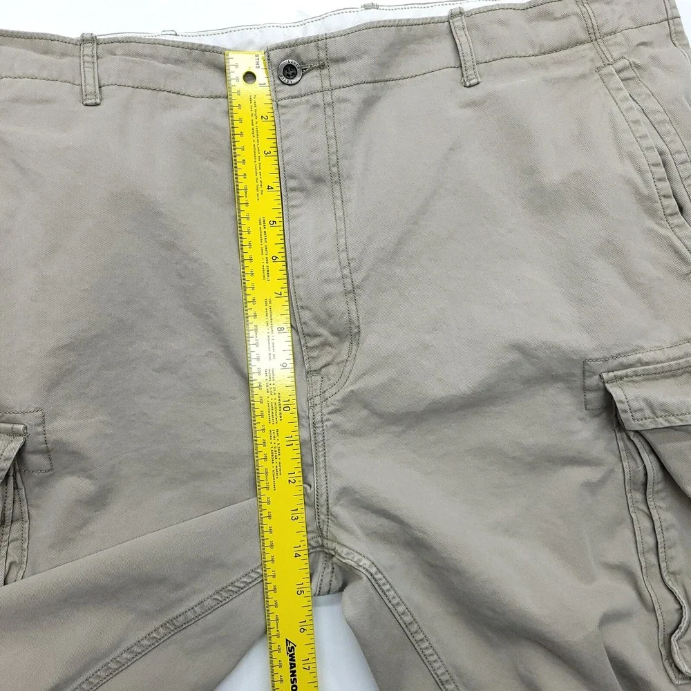 Levis Cargo Shorts Men 45.5 Waist Beige Cotton Hiking Camping Gorpcore‎ Outdoor